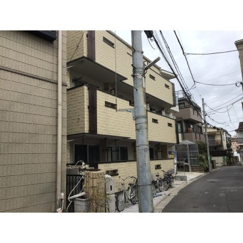 メゾンアレシア四ツ木の外観