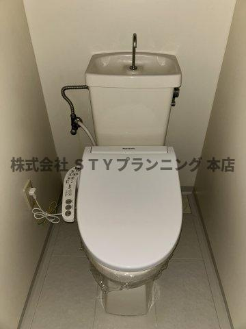 仲介手数料0円！レナジア名古屋芸大前のトイレ
