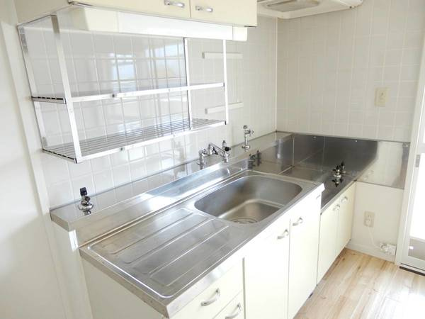 ビレッジハウス吉井Ⅰ1号棟のキッチン|ビレッジハウスの同一物件・同一タイプの間取りの写真です