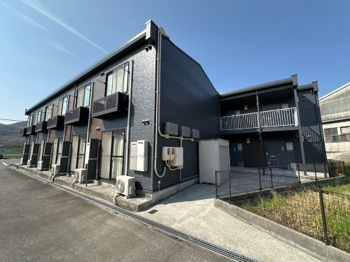 レオパレスびぜんの外観|物件の外観です