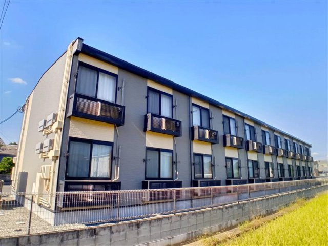 レオパレス藤花の外観|おしゃれな外観です