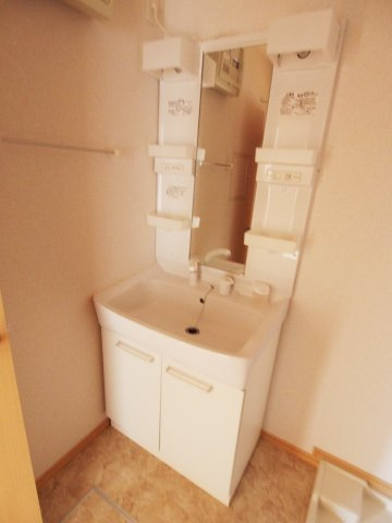 若葉Bの洗面所