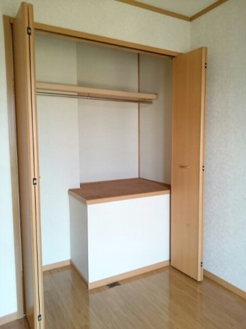 サニーレーンの収納|大きなものも収納できそうです