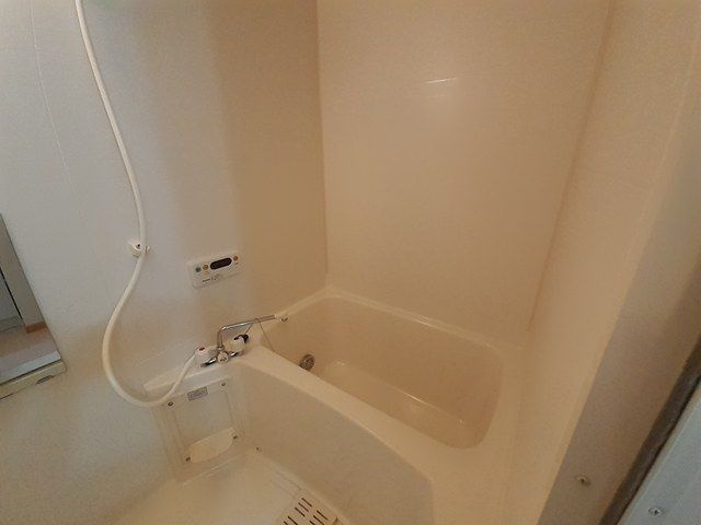 イースト　スクエア　Ａの浴室