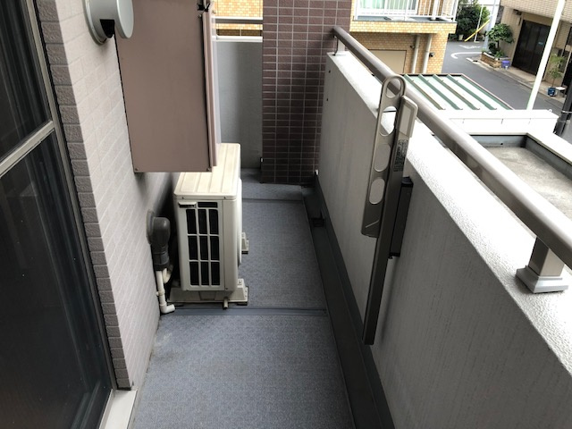 ヴェルディーク浅草のバルコニー