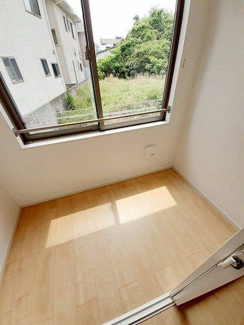 ジュネスのバルコニー