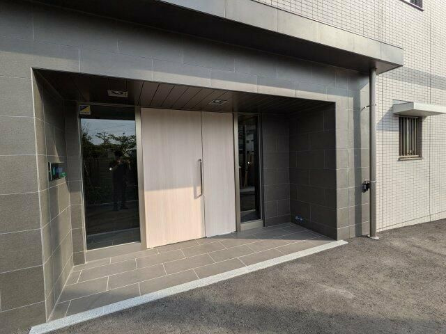 エヌステージ西船橋市川のエントランス