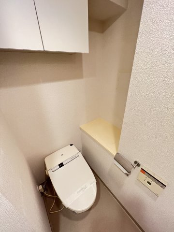 ライジングプレイス西新井のトイレ|清潔感のあるトイレです