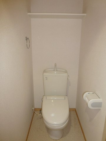メゾン　ド　リーフのトイレ|落ち着いたトイレです