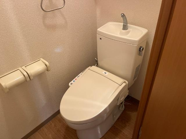 エトワールのトイレ|シャワー付トイレ