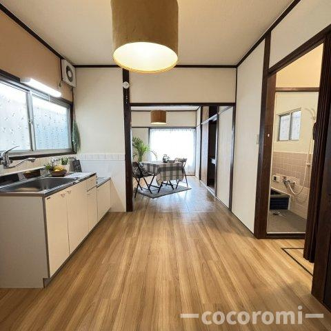 杉山手2丁目デザイン戸建の居間・リビング
