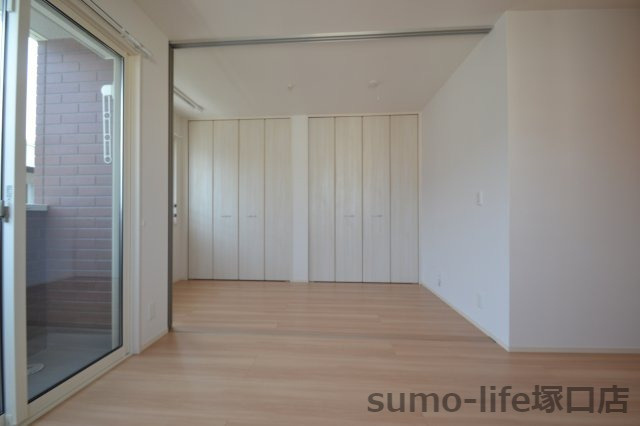 ハウス オブ グレイスのその他