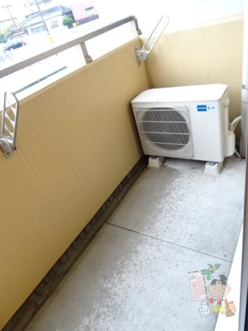 ピアホーム奥田西町のバルコニー