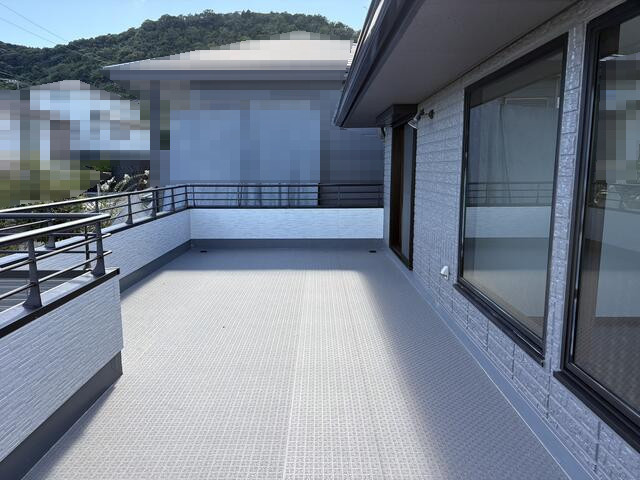 【バルコニー】 | 高知市潮見台３丁目