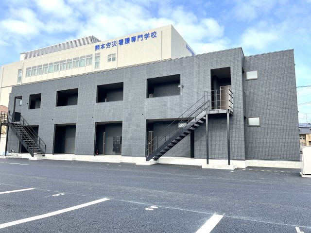ラヴィ新八代