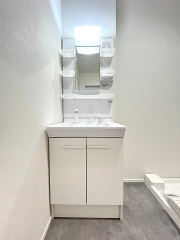 ラヴィ新八代の内装