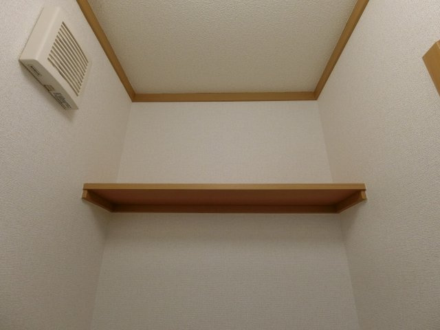 サニーリバーＢの収納|イメージ202号室の写真