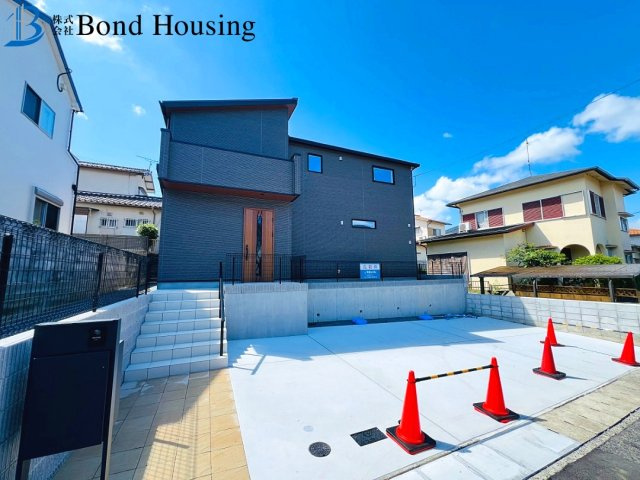 ランドリールーム付き・SIC付き・　桜が丘東町　全１棟