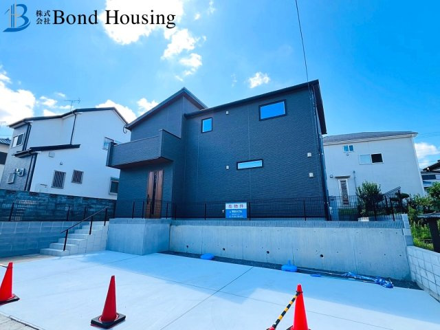 ランドリールーム付き・SIC付き・　桜が丘東町　全１棟