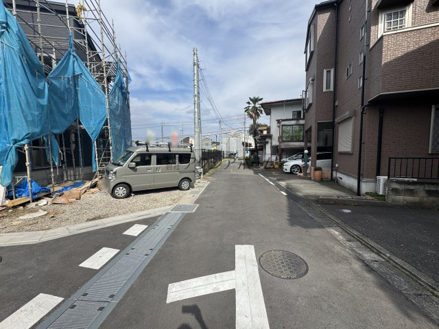 入間市高倉5丁目・全15棟　新築一戸建　9号棟の前面道路含む現地写真|2026年9月30日撮影