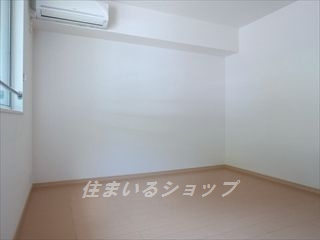 アルバーダの寝室|寝室にもエアコン付き