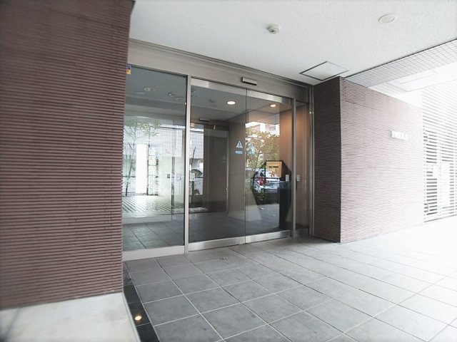 INSULAのエントランス