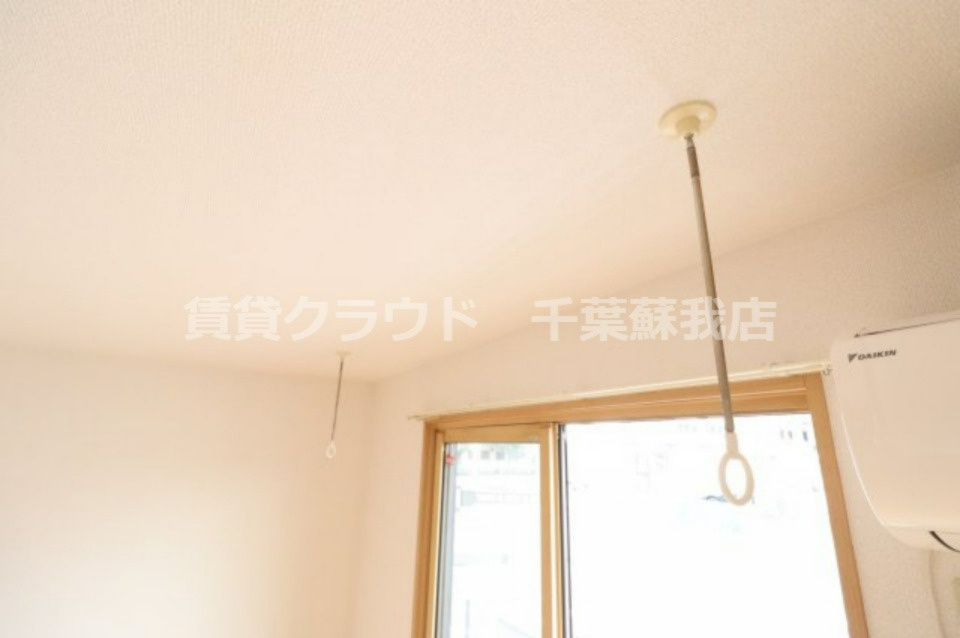 ドゥカルムのその他共用部分|雨が降っても安心！室内に洗濯物が干せますね♪
