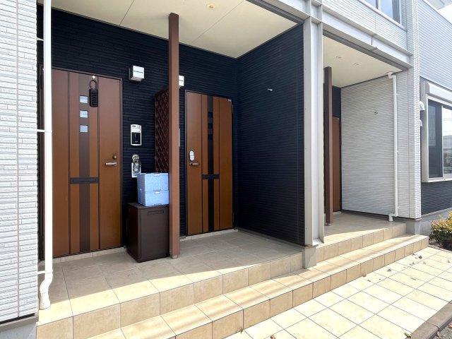 クオリア　Ⅲのエントランス