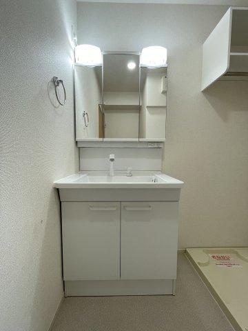 イースト　ワン　ピースの洗面所