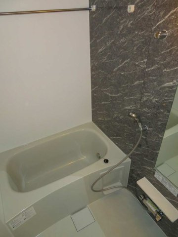 スタンツァ　ノーヴェ　アオの浴室