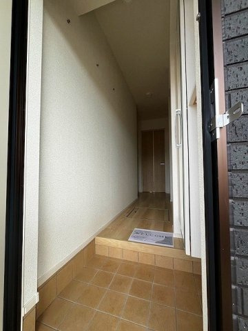 アイ・ヴィレッジ古閑中町Ａの玄関