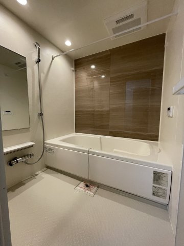 グランブルー八代　Ａの浴室