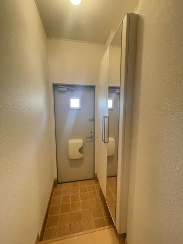 ＮＭＯＮ　Ａの玄関