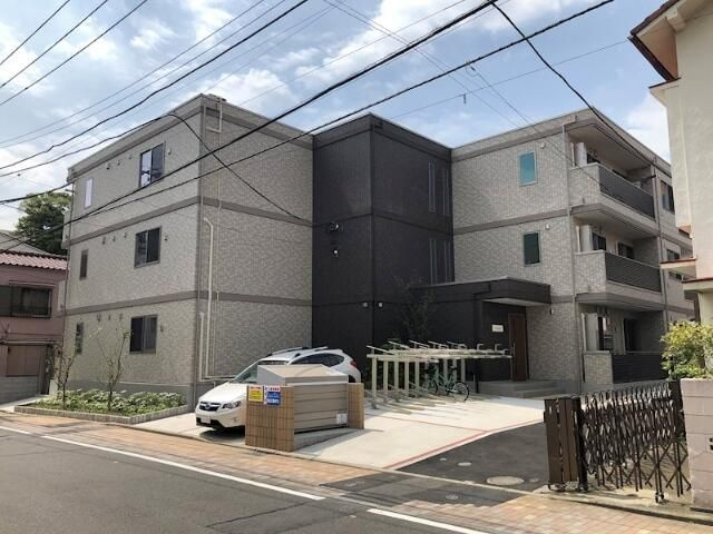 ルフレ本牧の外観