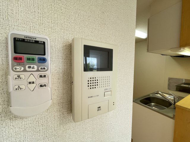 ＮＭＯＮ　Ｅの内装