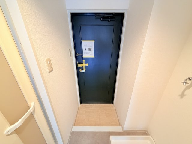 萌ＮＡＫＡＴＡＮＩの玄関