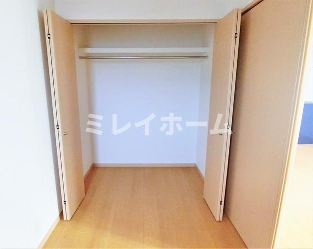 グロリア上池台の収納