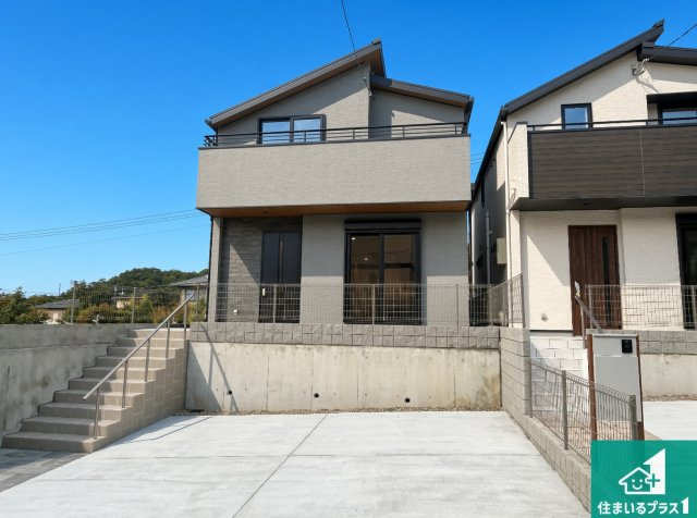 神戸市北区東有野台　新築一戸建ての外観|安心の10年保証！外観を美しく保ち、雨水で汚れを落とします！気になることがありましたら、お気軽にお問い合わせください！