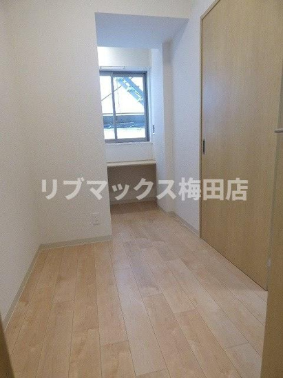 【寝室】アミティエ扇町リアン 