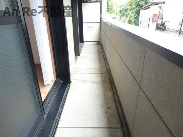 川口市大字西立野の賃貸マンションのバルコニー