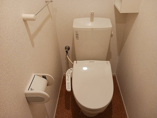 グラース　クローⅤのトイレ|ゆったりとした空間のトイレです