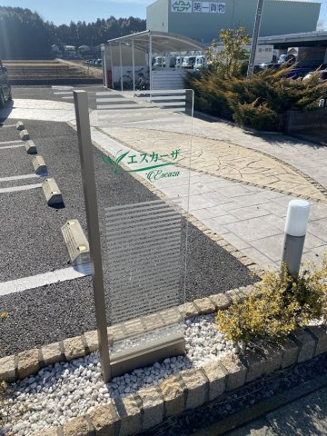 エスカーザのその他