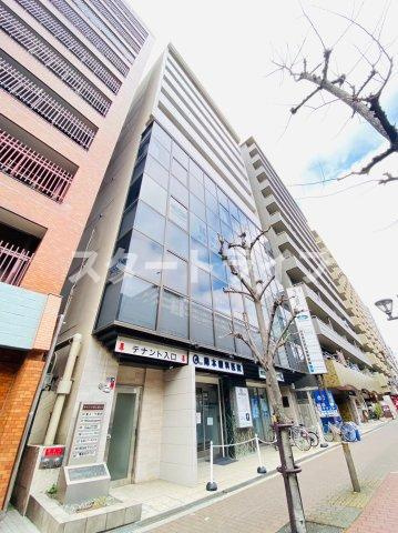大阪市淀川区東三国６丁目の賃貸マンションの外観