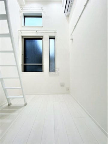 練馬区小竹町１丁目のアパートの居間・リビング|同仕様