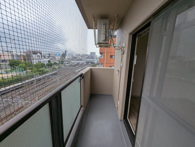 ローズコーポ新大阪7のバルコニー