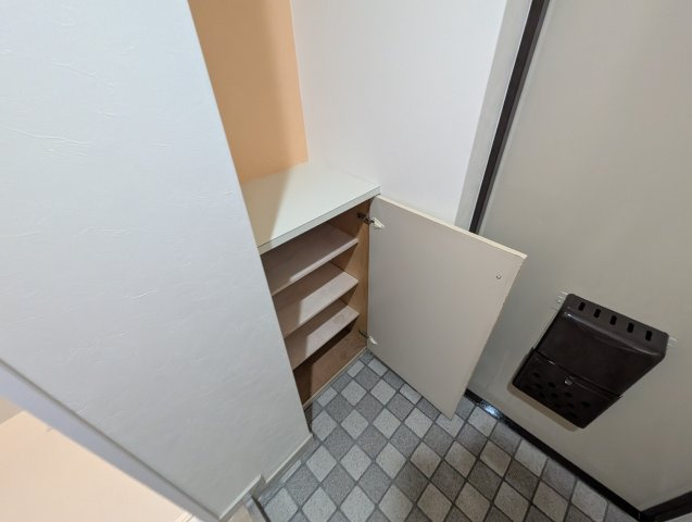 ローズコーポ新大阪7の収納