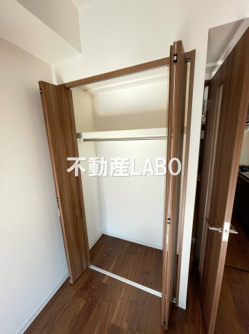 HRフロントリーガル難波WESTの収納