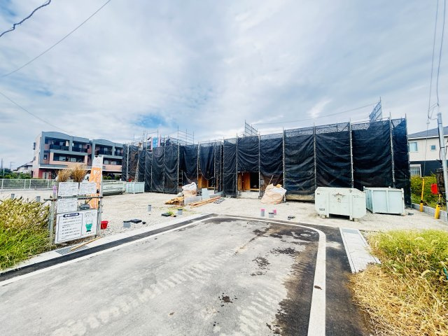 新築　前橋市青柳町第27　クレイドルガーデン　7号棟の前面道路含む現地写真|南側接道幅員約6ｍ