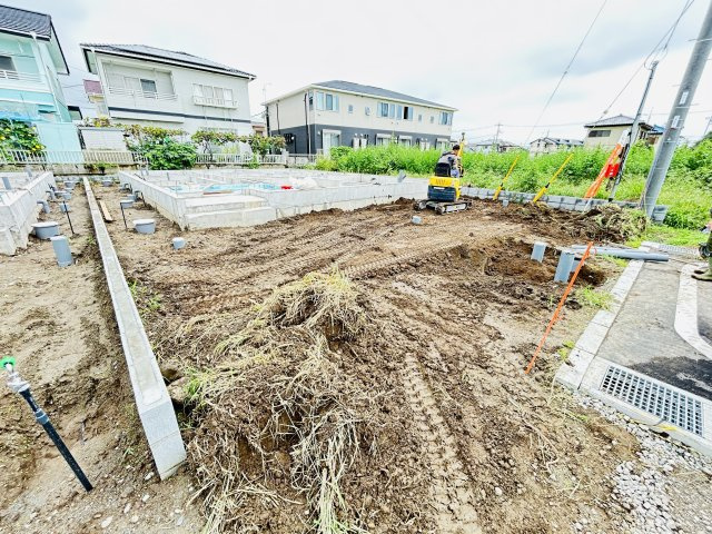 新築　前橋市青柳町第27　クレイドルガーデン　7号棟の駐車場|　駐車スペースは並列3台分可能です！
