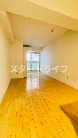 大阪市淀川区西中島７丁目の賃貸マンションの寝室